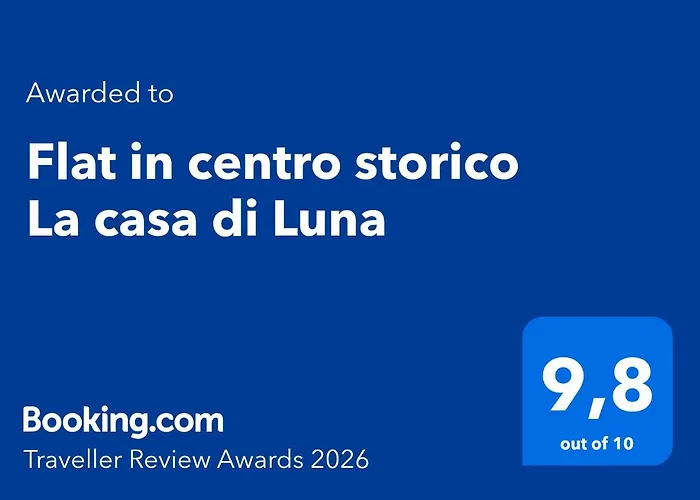 Flat in centro storico La casa di Luna